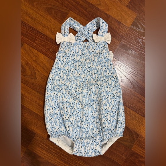 Dondolo Other - Dondolo Baby Girls Blue Bonnet Bubble Size 24 Months Bows Floral